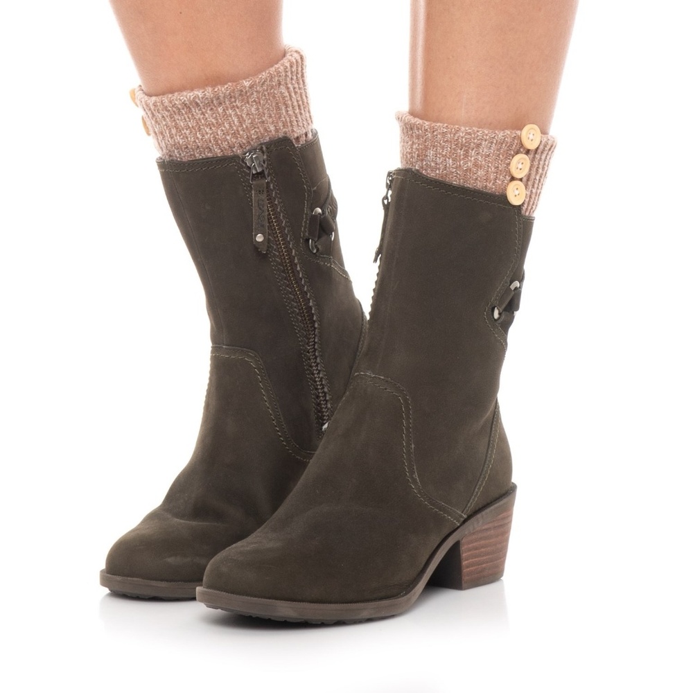 Sperry Boot Topper Tan and White Knit OS
